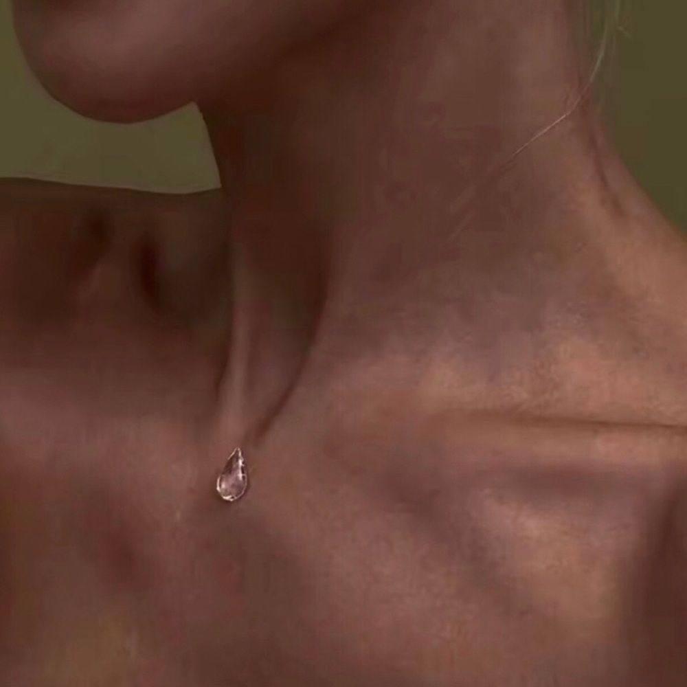 Delicate Teardrop Necklace - Minimalist Women’s Jewelry